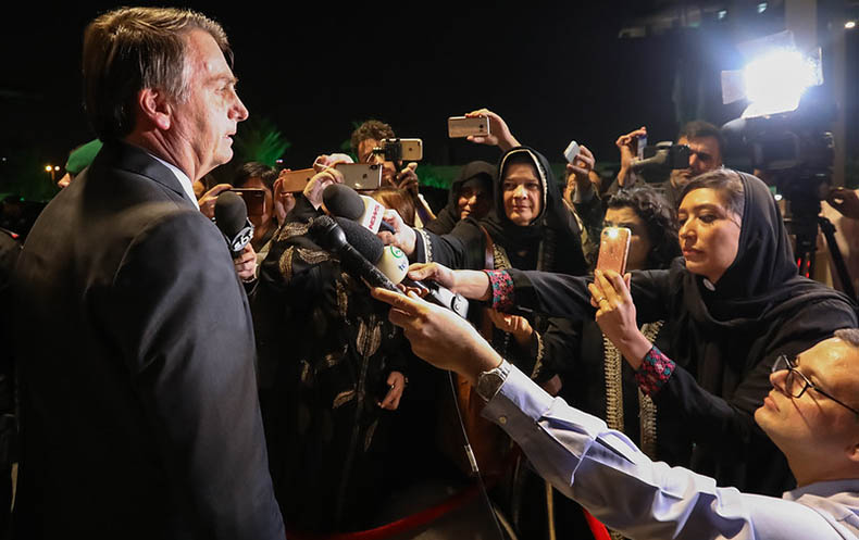 Bolsonaro pede desculpas ao Supremo por vídeo de leão 