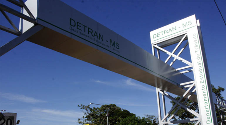 Sistema do Detran volta a funcionar