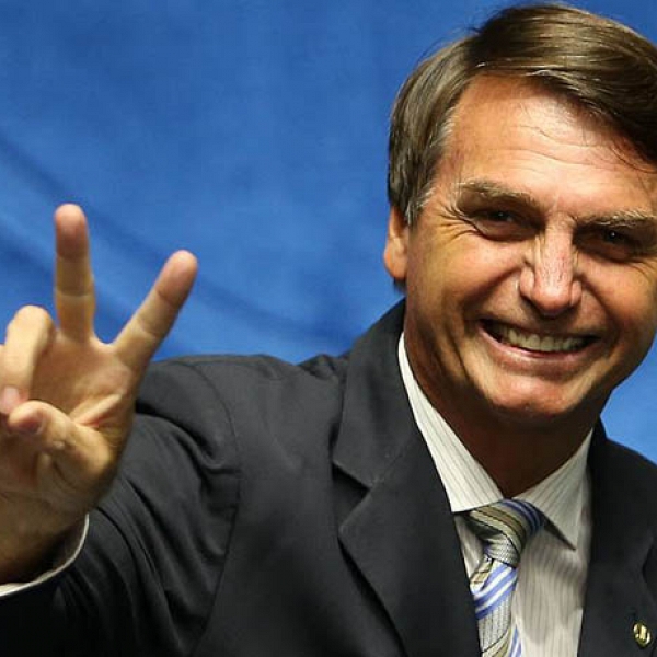 Livres fecha com Bolsonaro em MS