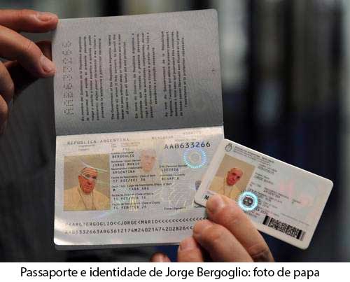 Papa Francisco pede passaporte de argentino comum e abre mÃ£o de regalia diplomÃ¡tica