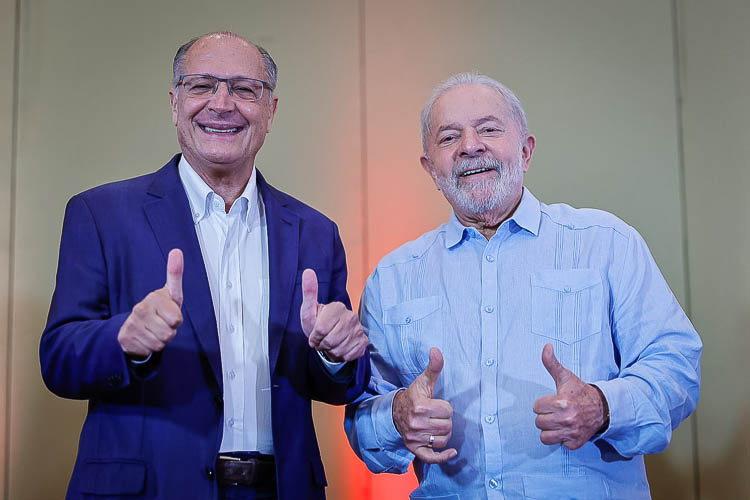 PT aprova Alckmin para vice de Lula