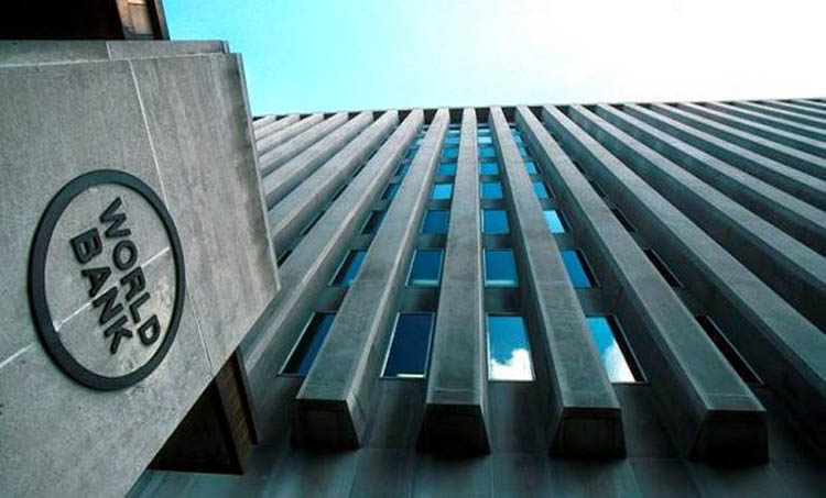 Banco Mundial sugere choque na economia e fim de ensino superior gratuito no Brasil