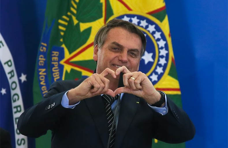 VÃ­deo sobre manifestaÃ§Ãµes do dia 15 vira muniÃ§Ã£o da oposiÃ§Ã£o contra Bolsonaro