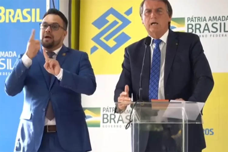 Bolsonaro celebra reduÃ§Ã£o de 80% de multas no campo e dispara elogios a Tereza Cristina