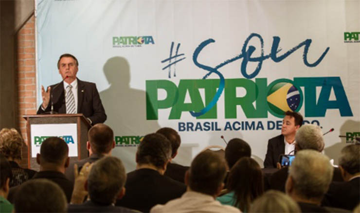 Bolsonaro diz que sÃ³ entra no PEN se partido retirar aÃ§Ã£o 'contra' a Lava Jato