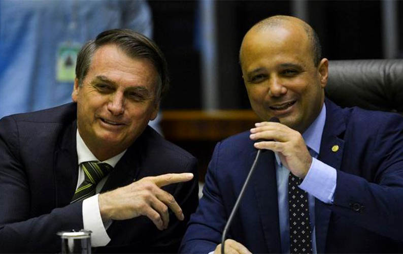 Deputados tentam acelerar votaÃ§Ã£o de projeto que cria 'polÃ­cia polÃ­tica' de Bolsonaro