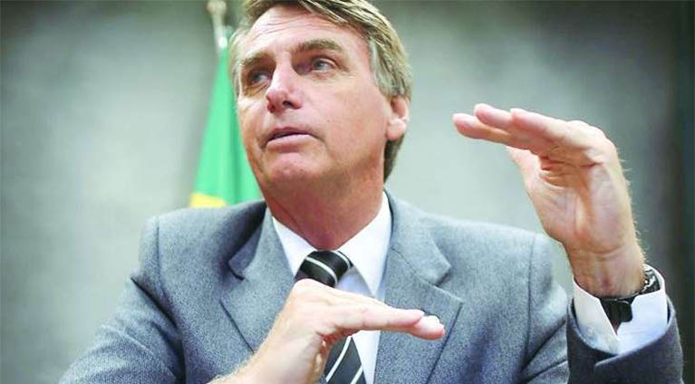 'Vaquinha' de Bolsonaro bate recorde