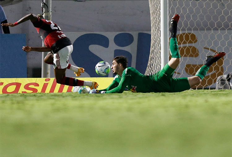 Flamengo empata com Bragantino e precisa 'secar' o Inter no BrasileirÃ£o
