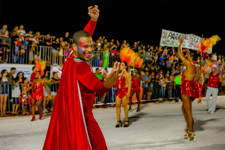 Carnaval de CorumbÃ¡ e Campo Grande terÃ¡ R$ 2,3 milhÃµes do Governo do Estado