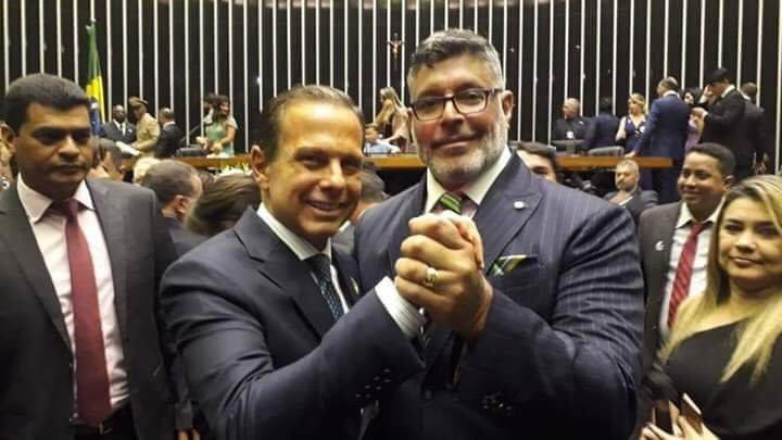 Frota diz que agora Ã© do PSDB, ataca Bolsonaro e quer JoÃ£o Doria presidente