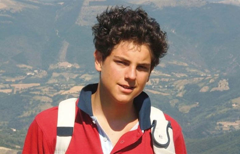 Italiano pode se tornar 'santo adolescente' por cura milagrosa de menino em MS