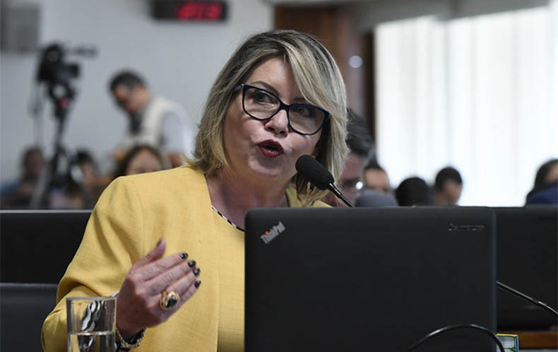 TSE cassa senadora do Mato Grosso