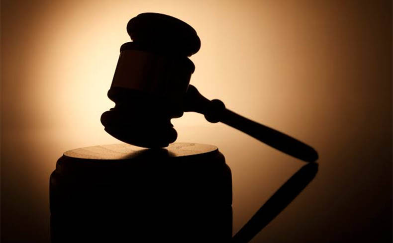 Com medo da lei de abuso, juiz solta condenado a 99 anos e cita Raul Seixas