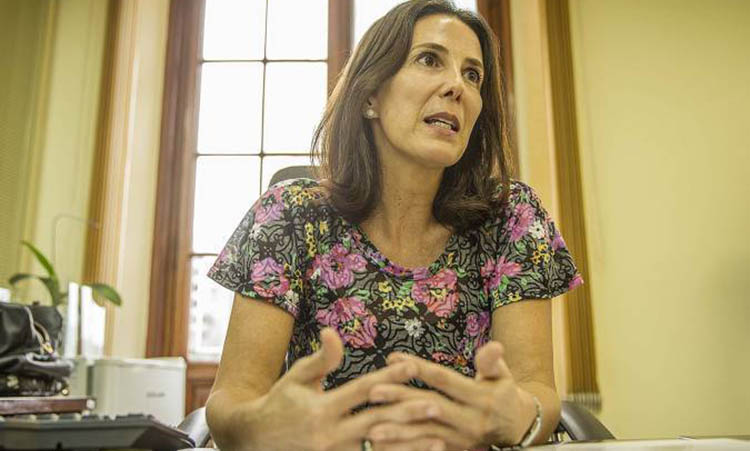 Luciana Temer, filha do presidente, defende legalizaÃ§Ã£o do aborto e das drogas