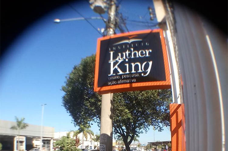 Luther King oferece curso gratuito de preparaÃ§Ã£o para carreiras jurÃ­dicas