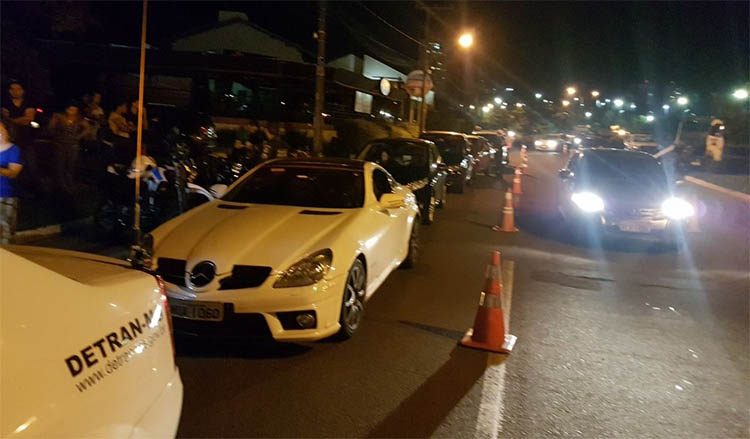 Mercedes com R$ 48 mil em dÃ­vidas Ã© apreendida pela PM em Campo Grande