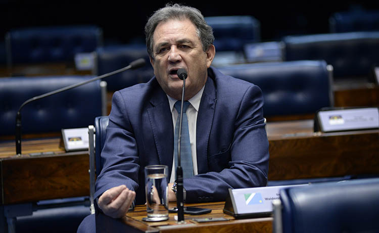 'Quero estar 100% para 2018', diz senador Moka sobre exames mÃ©dicos em BrasÃ­lia