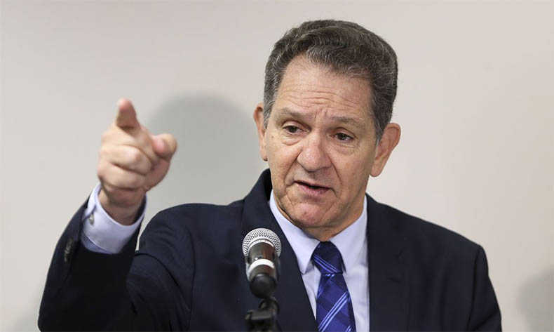 Presidente do STJ livra Bolsonaro de divulgar seus testes sobre coronavÃ­rus