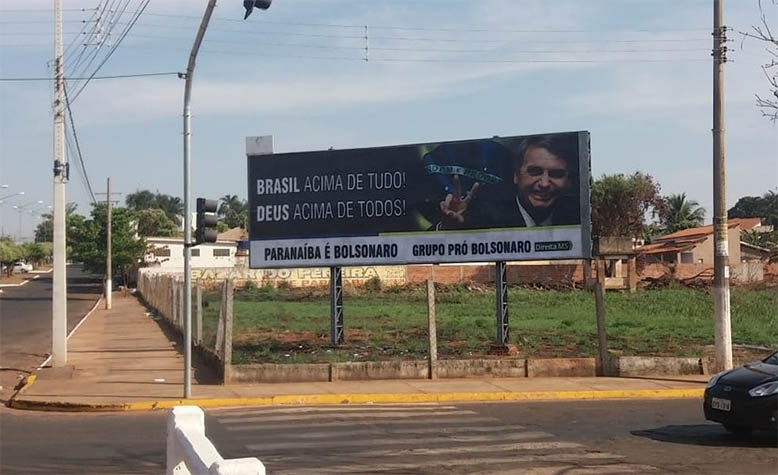 TSE rejeita pedido do PT para cassar chapa Bolsonaro e MourÃ£o por outdoors de 2018