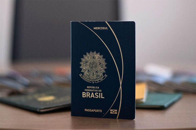 PolÃ­cia Federal retoma agendamento de emissÃ£o de passaporte pela internet