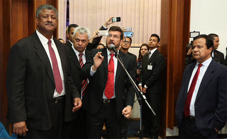 CongratulaÃ§Ã£o ao futuro ministro Marun provoca bate-boca de deputados em MS