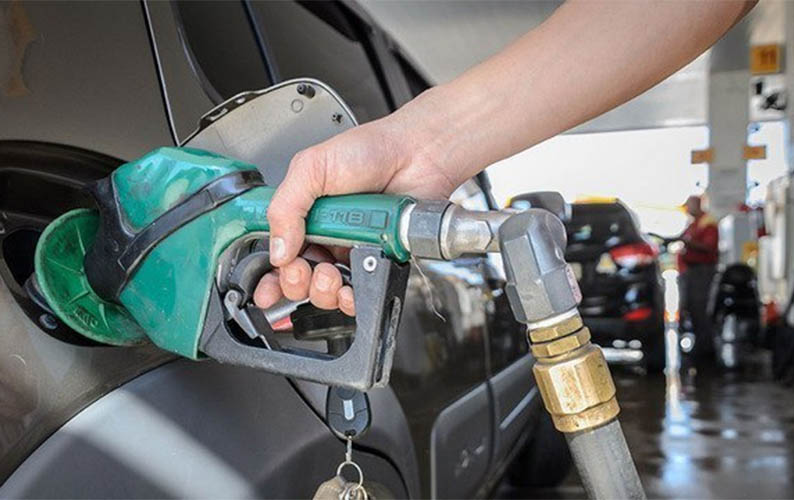 Frentistas de postos de combustÃ­veis terÃ£o pouco mais de 10% de reajuste salarial em MS
