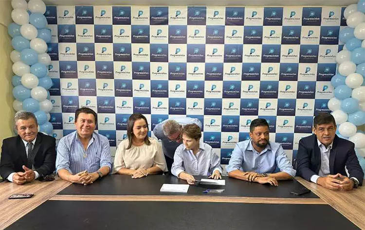 Tereza Cristina leva quatro vereadores para o PP em Campo Grande e busca mais trÃªs