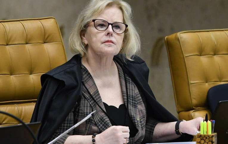Supremo 'nÃ£o deixarÃ¡ se intimidar', diz presidente da Corte, Rosa Weber