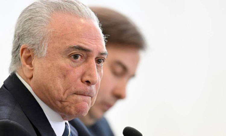 Temer deve passar por cateterismo para desobstruir artÃ©ria, diz TV Globo
