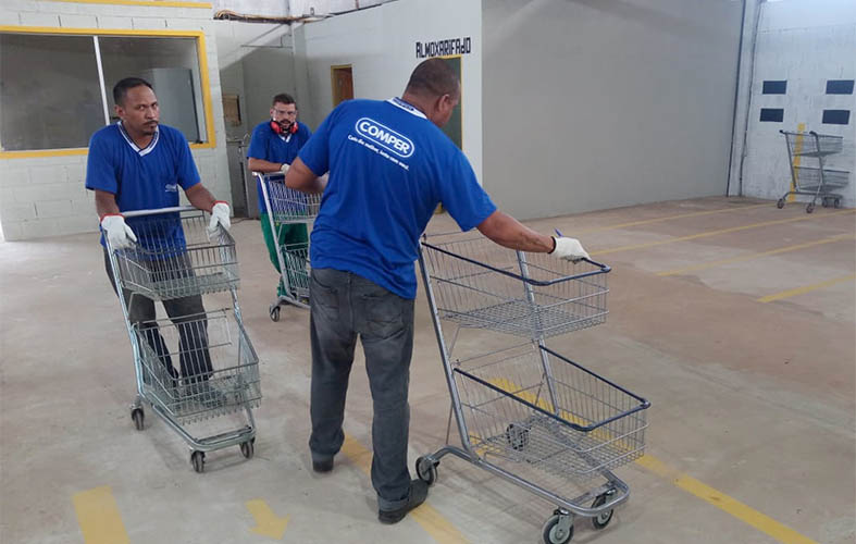 Detentos vÃ£o consertar carrinhos de supermercados em Campo Grande