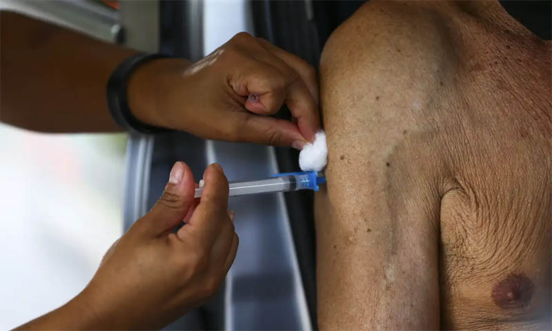 Anvisa aprova registro da primeira vacina contra bronquiolite no Brasil